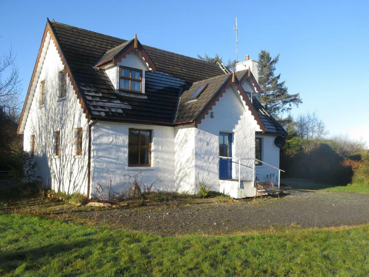 Letterfrack Farm Cottage In Village On A Farm Beside Connemara National Park Εξωτερικό φωτογραφία